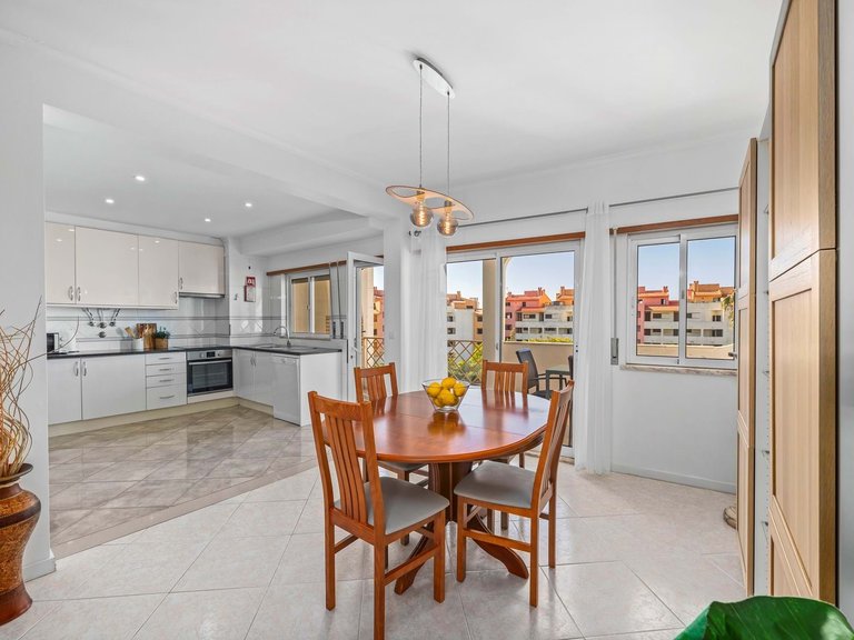 Apartment for Sale in Albufeira, Algarve, Portugal 9