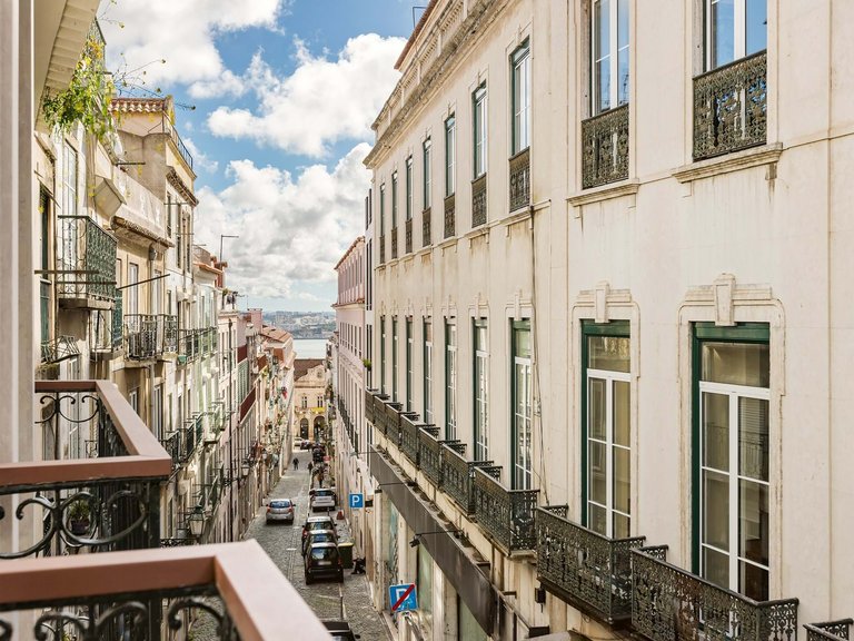 Apartment for Sale in Lisboa, Lisbon, Portugal 14