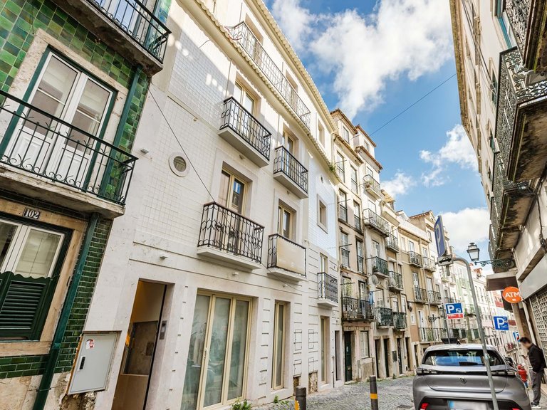 Apartment for Sale in Lisboa, Lisbon, Portugal 15