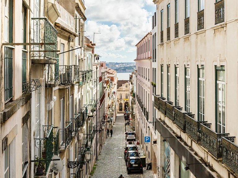 Apartment for Sale in Lisboa, Lisbon, Portugal 13