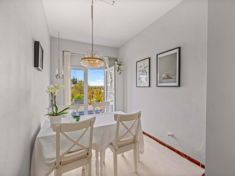 Villa for Sale in Portimão, Algarve, Portugal 30