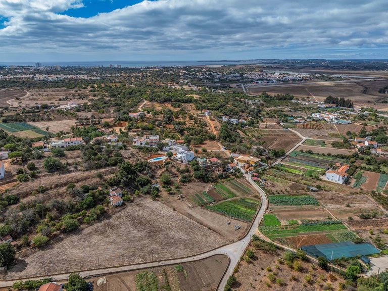 Villa for Sale in Portimão, Algarve, Portugal 58