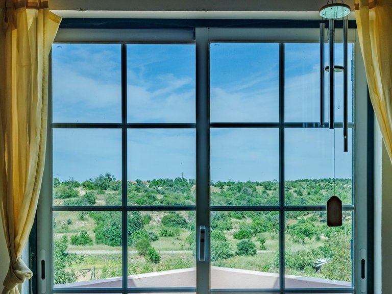 Villa for Sale in Lagoa, Algarve, Portugal 38