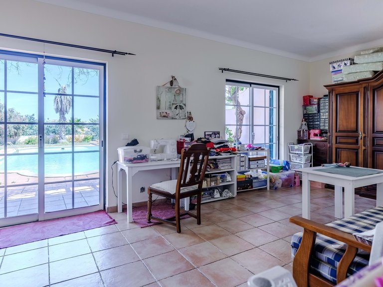 Villa for Sale in Lagoa, Algarve, Portugal 19