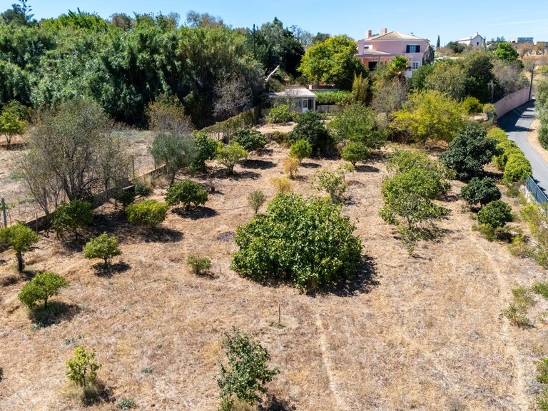 Villa for Sale in Lagoa, Algarve, Portugal 41