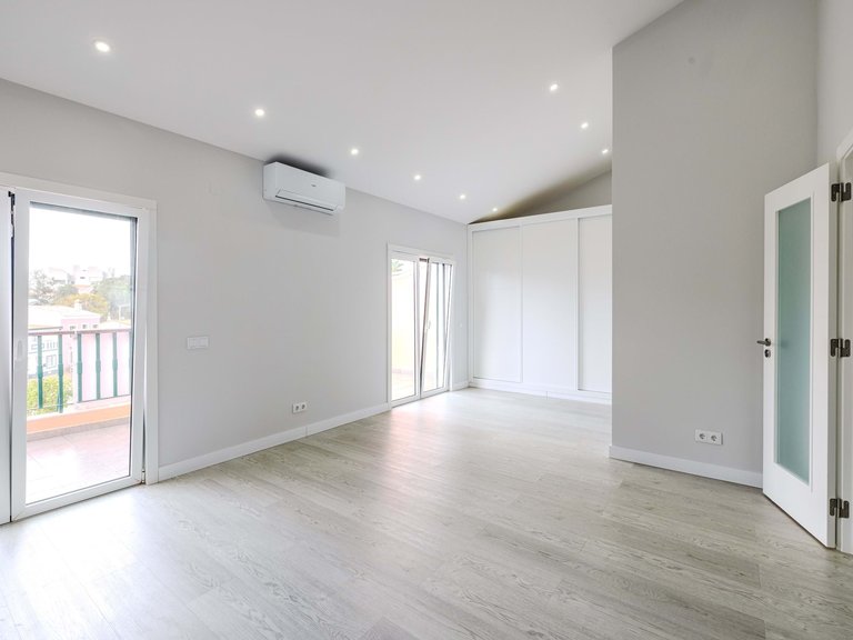 Apartment for Sale in Lagoa, Algarve, Portugal 33
