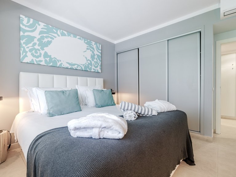 Apartment for Sale in Portimão, Algarve, Portugal 11