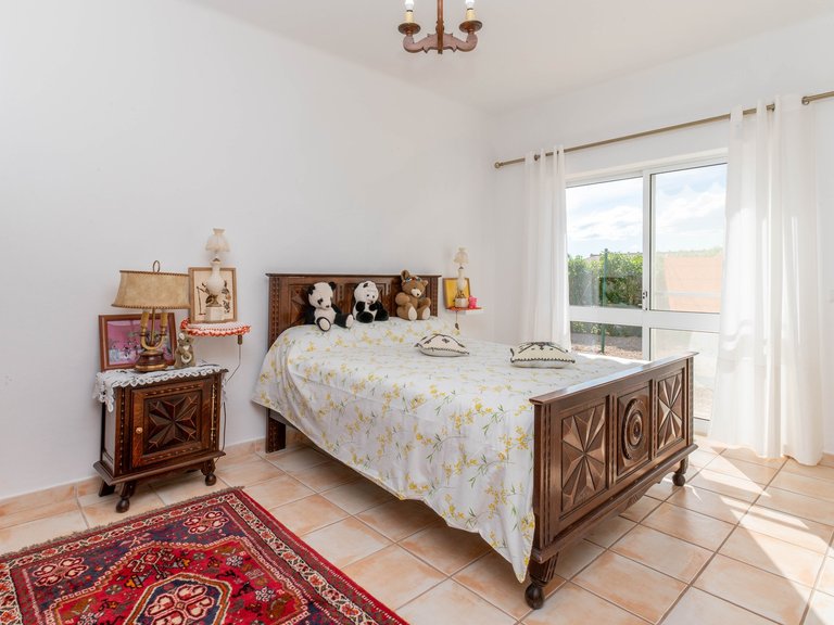 Villa for Sale in Lagos, Algarve, Portugal 5