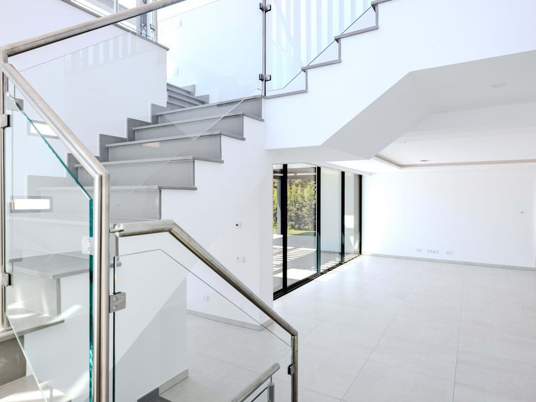 Villa for Sale in Albufeira, Algarve, Portugal 13