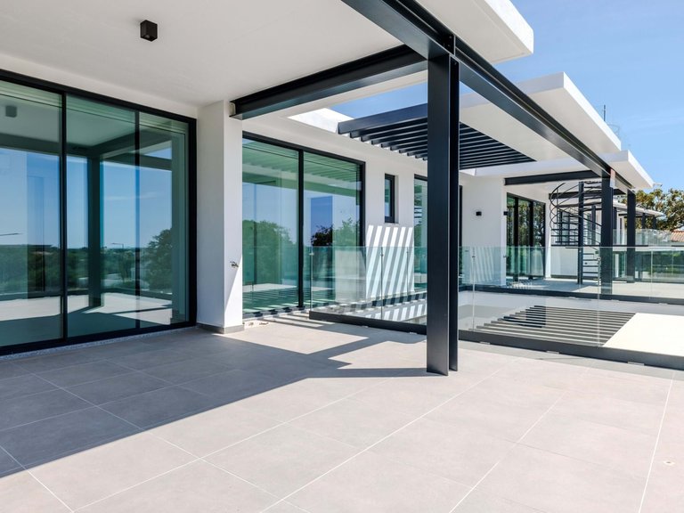 Villa for Sale in Albufeira, Algarve, Portugal 23