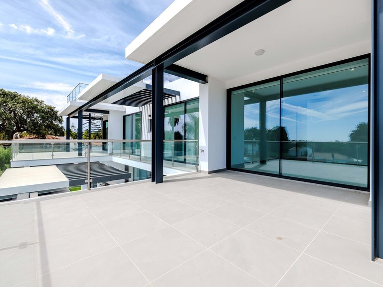Villa for Sale in Albufeira, Algarve, Portugal 22