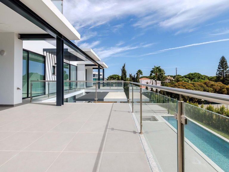 Villa for Sale in Albufeira, Algarve, Portugal 21
