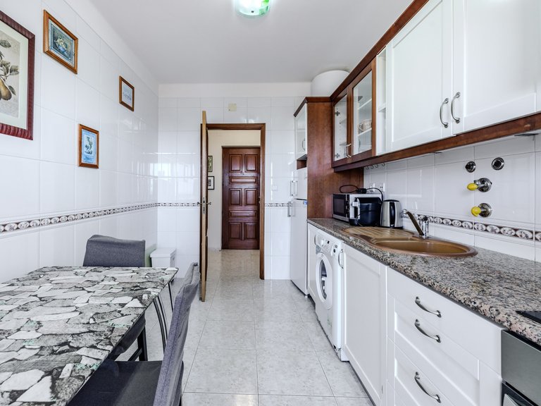 Apartment for Sale in Portimão, Algarve, Portugal 9