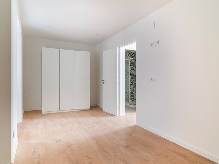 Apartment for Sale in Lisboa, Lisbon, Portugal 27