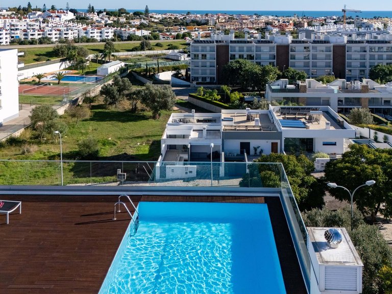 Apartment for Sale in Albufeira, Algarve, Portugal 1
