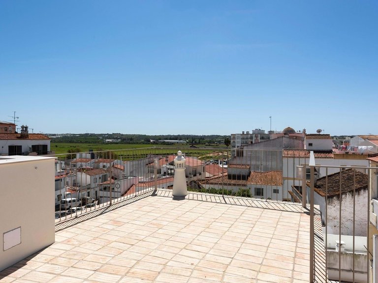 Apartment for Sale in Lagoa, Algarve, Portugal 3
