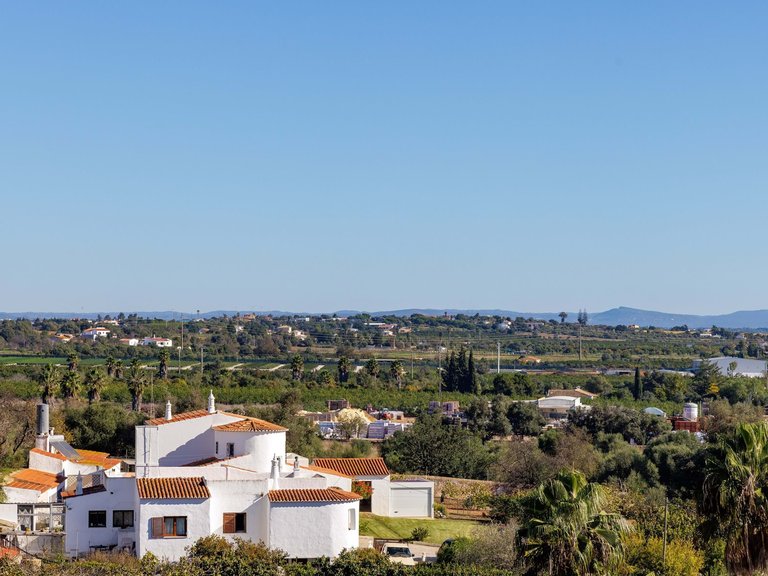 Apartment for Sale in Lagoa, Algarve, Portugal 4