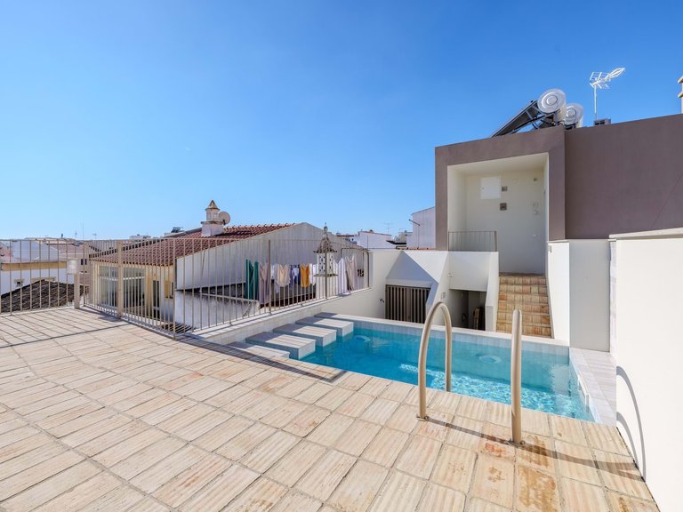 Apartment for Sale in Lagoa, Algarve, Portugal 2