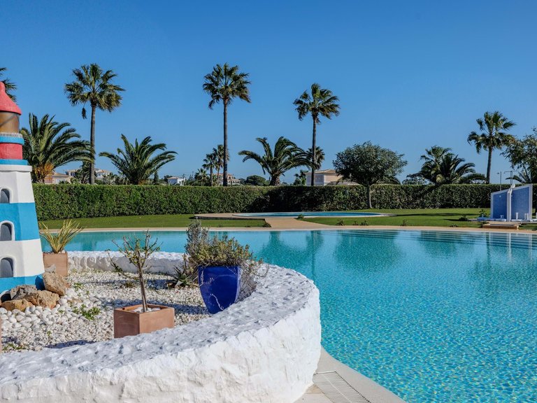 Apartment for Sale in Lagoa, Algarve, Portugal 17