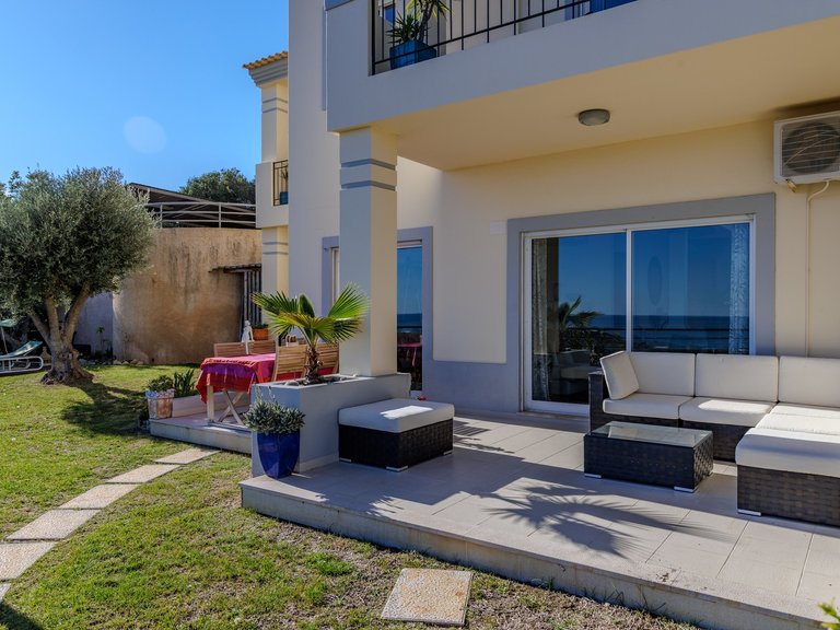 Villa for Sale in Albufeira, Algarve, Portugal 9