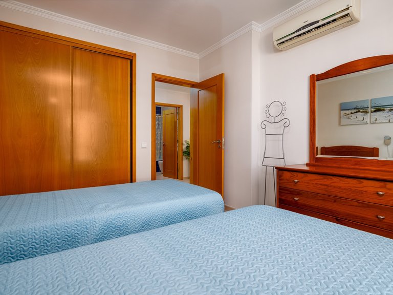 Apartment for Sale in Portimão, Algarve, Portugal 12