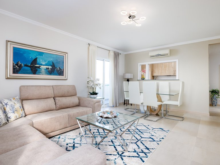 Apartment for Sale in Portimão, Algarve, Portugal 9