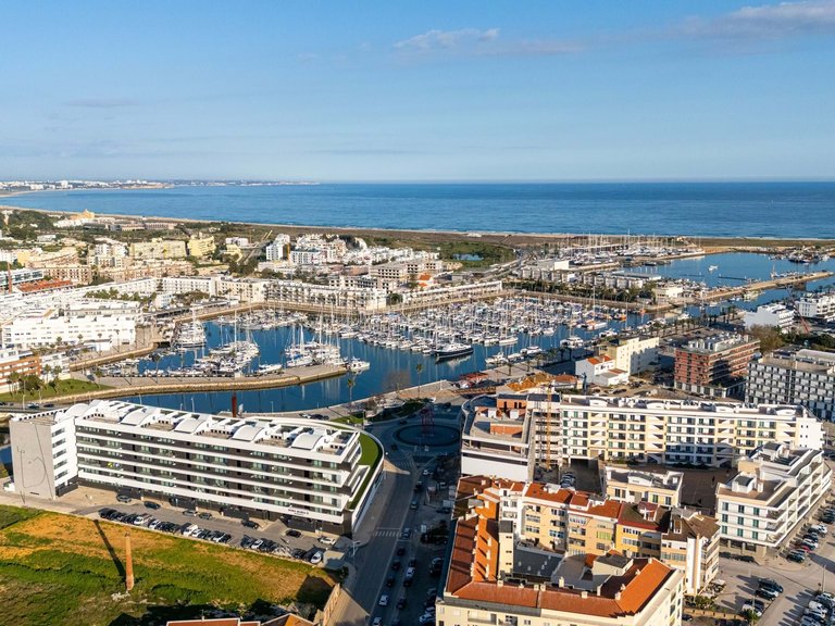 Apartment for Sale in Lagos, Algarve, Portugal 2
