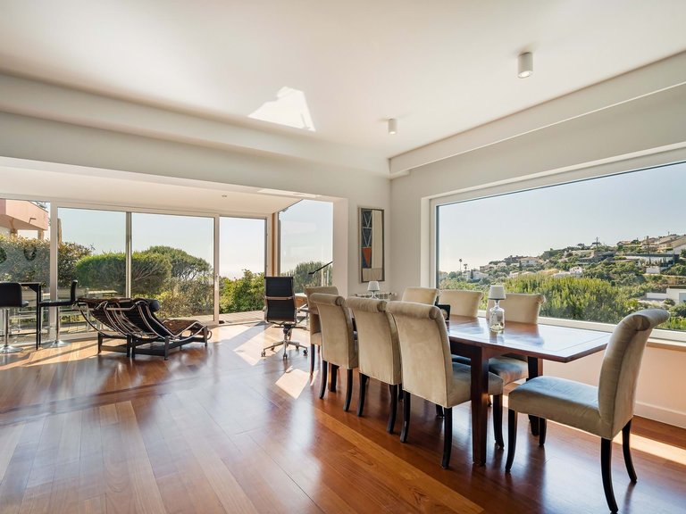 Villa for Sale in Portimão, Algarve, Portugal 8
