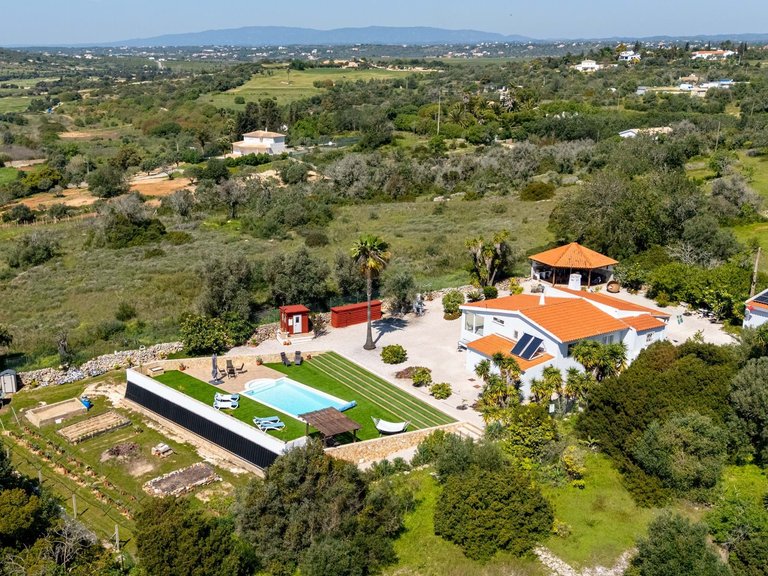 Villa for Sale in Silves, Algarve, Portugal 58