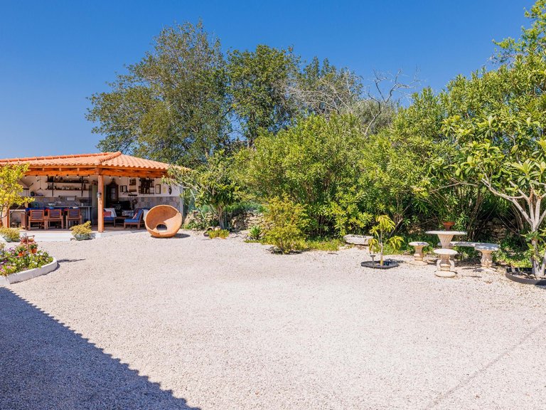 Villa for Sale in Silves, Algarve, Portugal 48