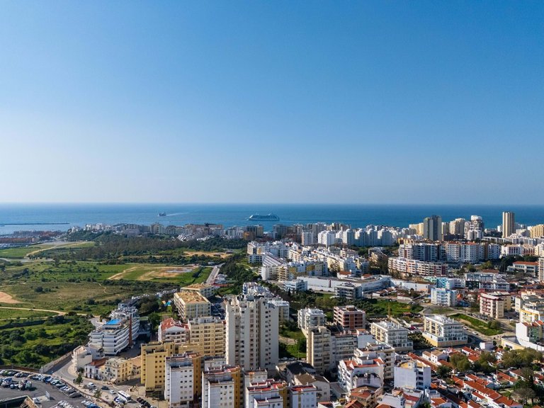 Apartment for Sale in Portimão, Algarve, Portugal 25