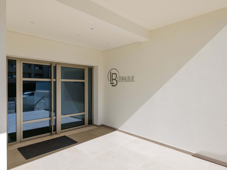 Apartment for Sale in Portimão, Algarve, Portugal 2