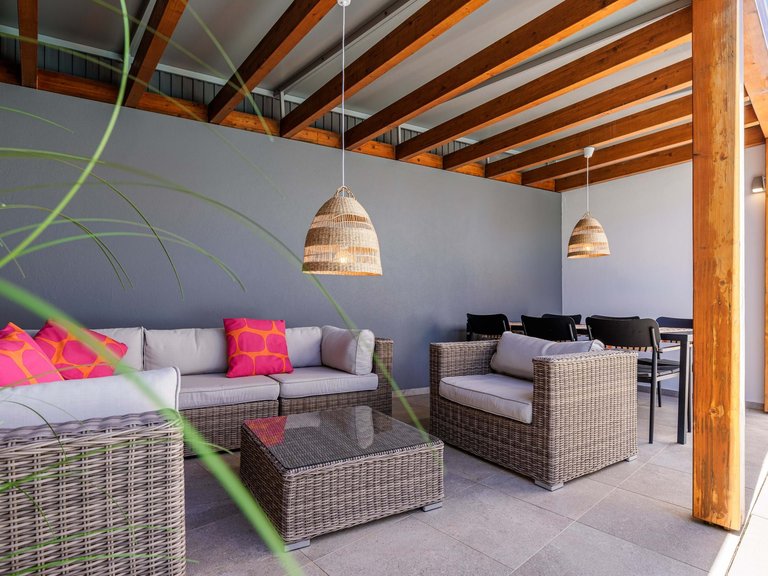Villa for Sale in Lagoa, Algarve, Portugal 4