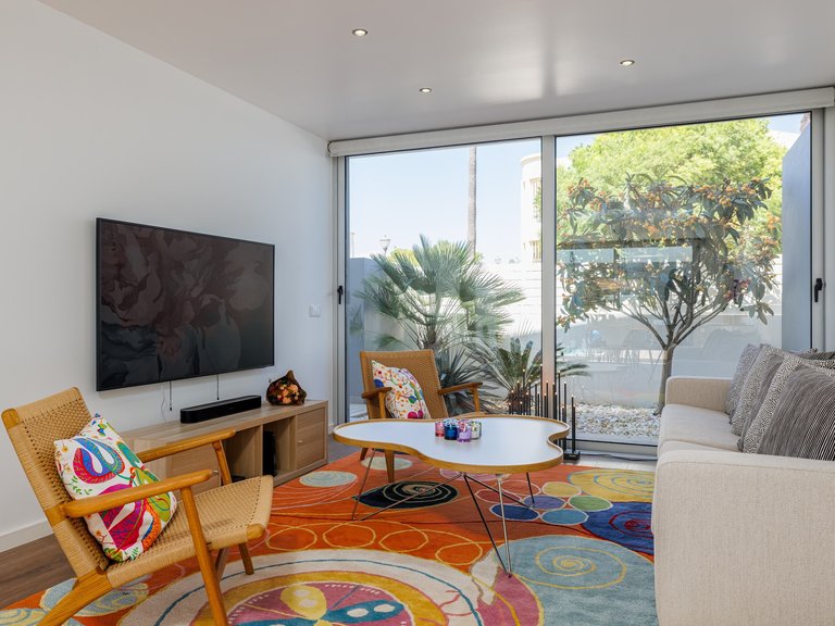 Villa for Sale in Lagoa, Algarve, Portugal 9