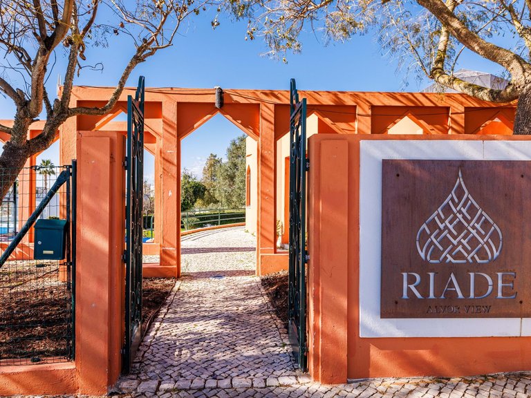 Plot for Sale in Portimão, Algarve, Portugal 19