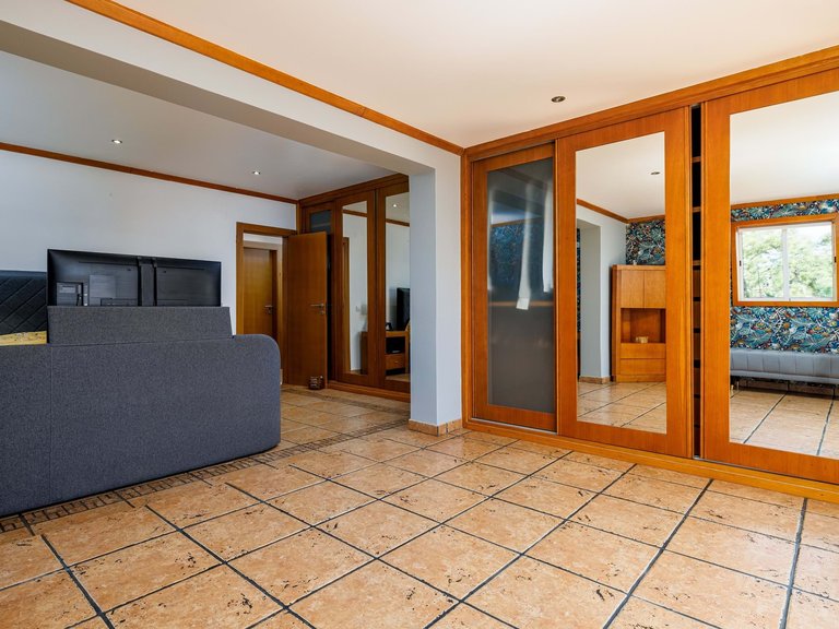 Villa for Sale in Albufeira, Algarve, Portugal 34
