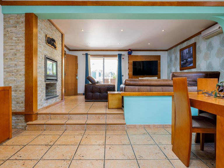 Villa for Sale in Albufeira, Algarve, Portugal 22
