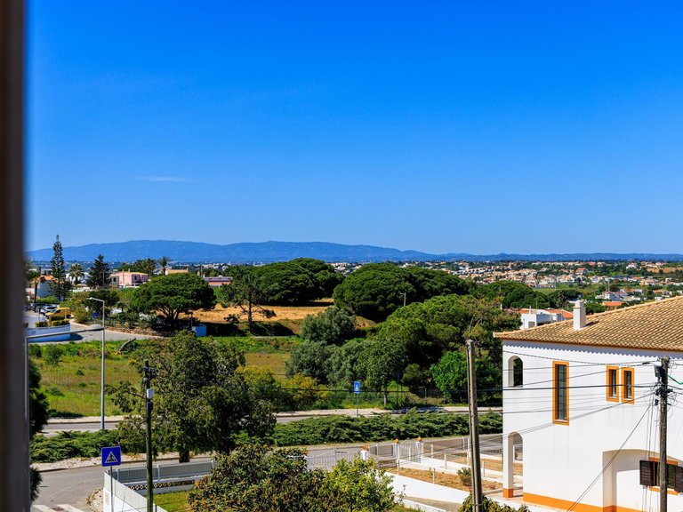 Villa for Sale in Albufeira, Algarve, Portugal 39