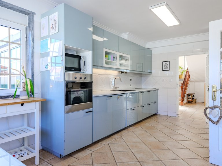 Villa for Sale in Sintra, Lisbon, Portugal 4
