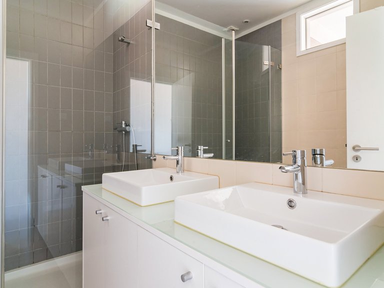 Apartment for Sale in Lisboa, Lisbon, Portugal 7