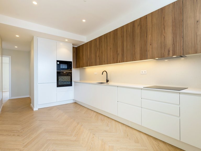 Apartment for Sale in Lisboa, Lisbon, Portugal 3