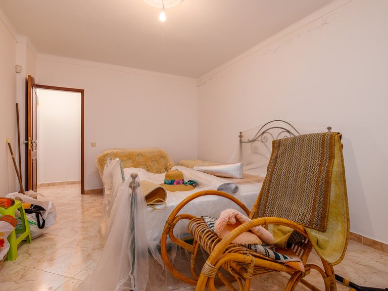 Villa for Sale in Silves, Algarve, Portugal 9