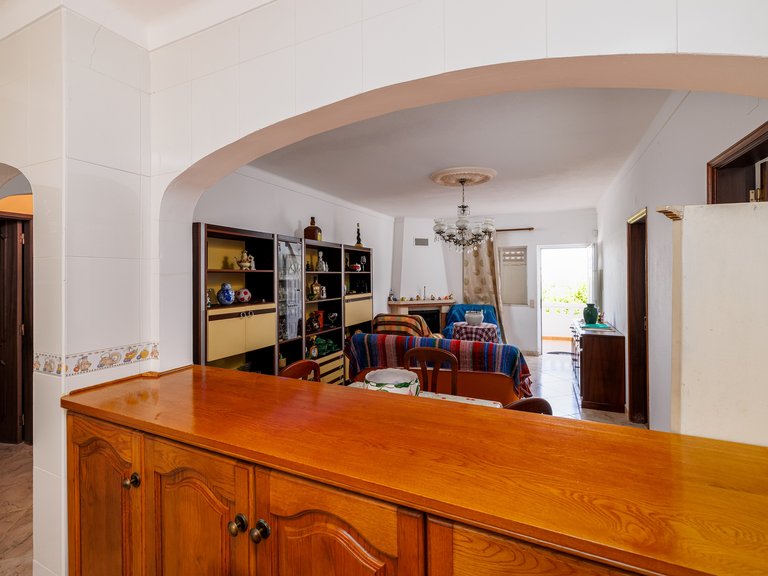 Villa for Sale in Silves, Algarve, Portugal 7