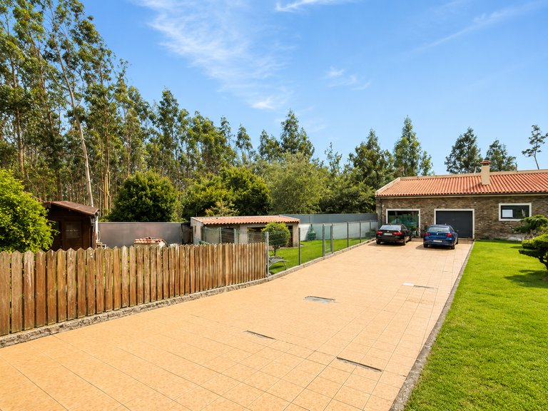 Apartment for Sale in Leiria, Leiria, Portugal 7