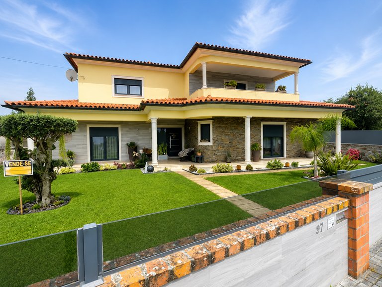 Apartment for Sale in Leiria, Leiria, Portugal 1