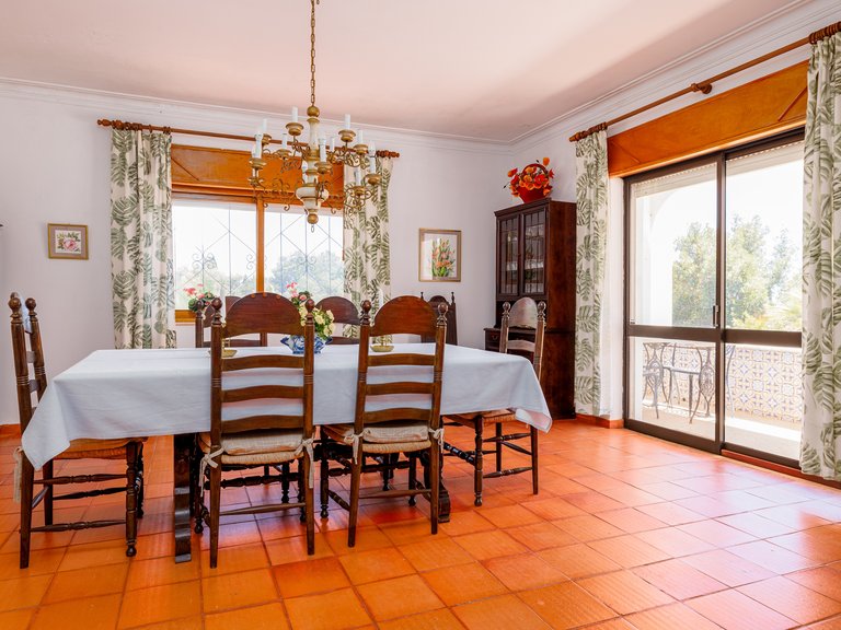 Villa for Sale in Portimão, Algarve, Portugal 22