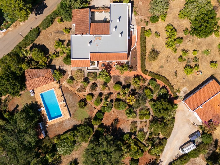 Villa for Sale in Portimão, Algarve, Portugal 42