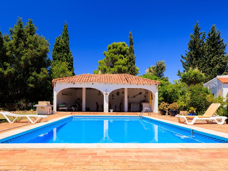Villa for Sale in Portimão, Algarve, Portugal 10