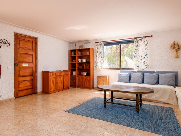 Villa for Sale in Portimão, Algarve, Portugal 37
