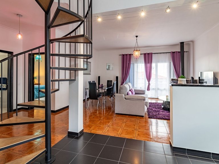 Villa for Sale in Santa Cruz, Ilha Da Madeira, Portugal 7